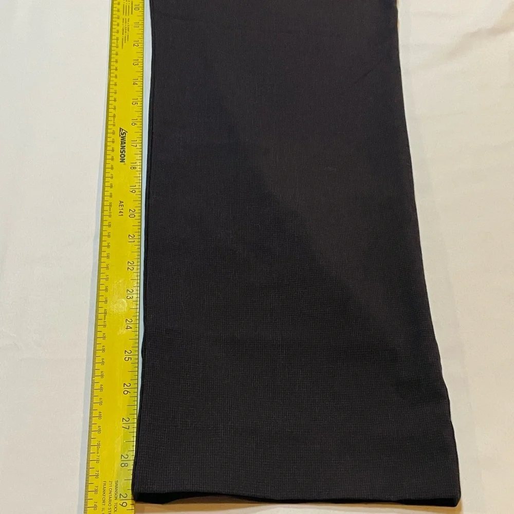 Ann Taylor “Curvy” Dark Brown Pants, Stylish Pattern, Perfect for any occasion. - Picture 4 of 13